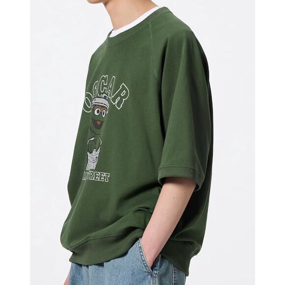 GU (Uniqlo) Sesame Street Oscar the Grouch Half Sleeve Sweat Look T-shirt Green - Picture 3 of 13